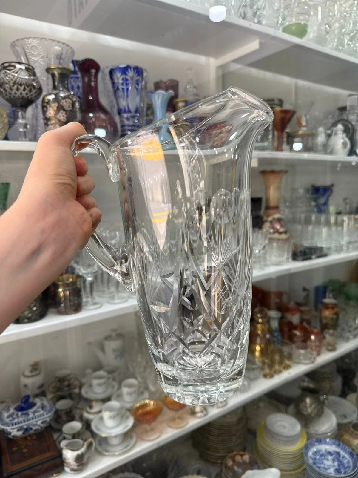 Jarra de cristal súper tallado con pico vertedor - Imagen 3